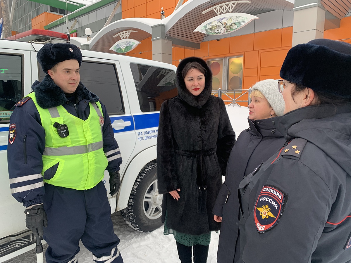 Общественники в Белоярском проверили работу нарядов ДПС