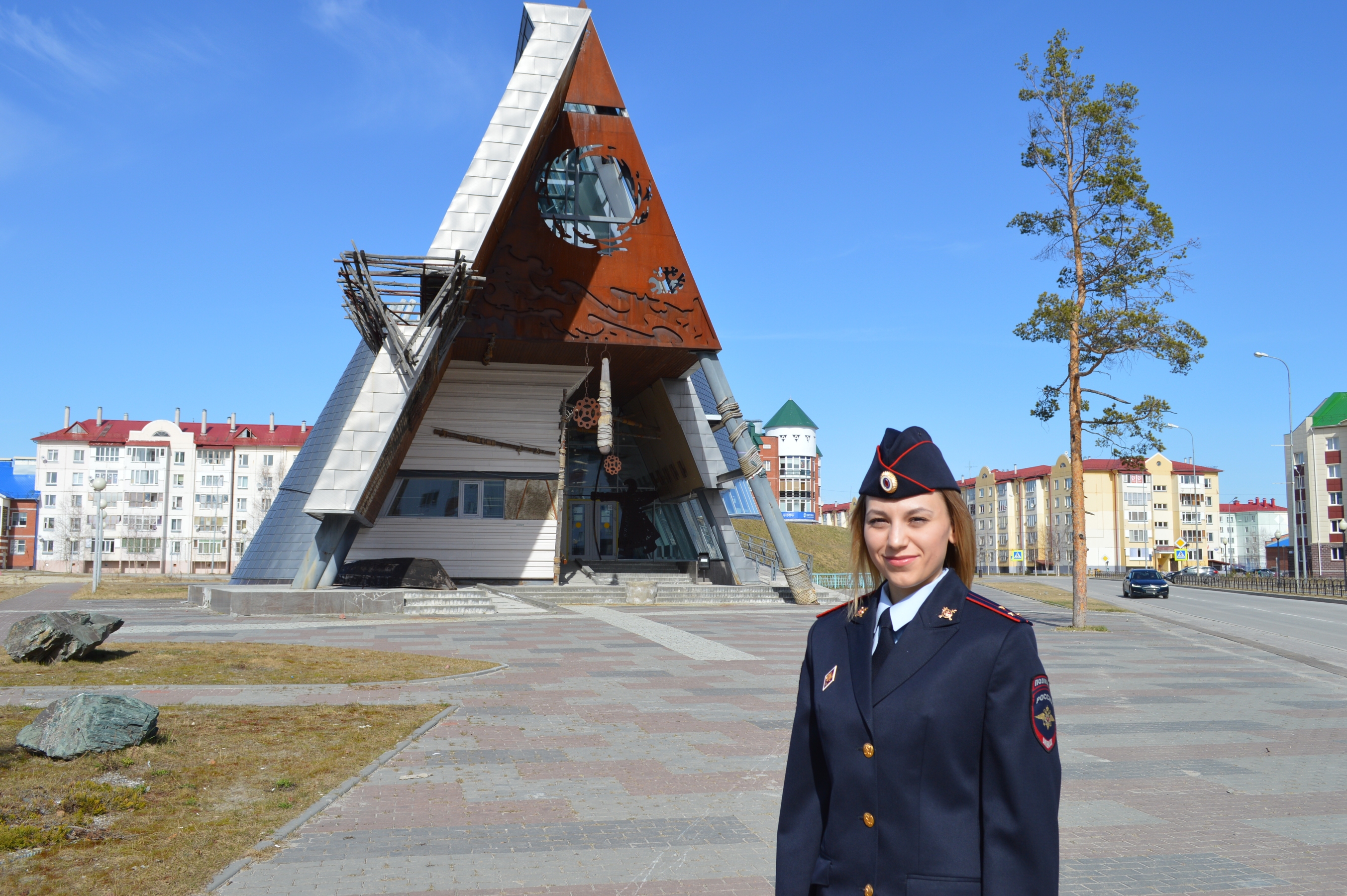 Приглашаем на службу в полицию!