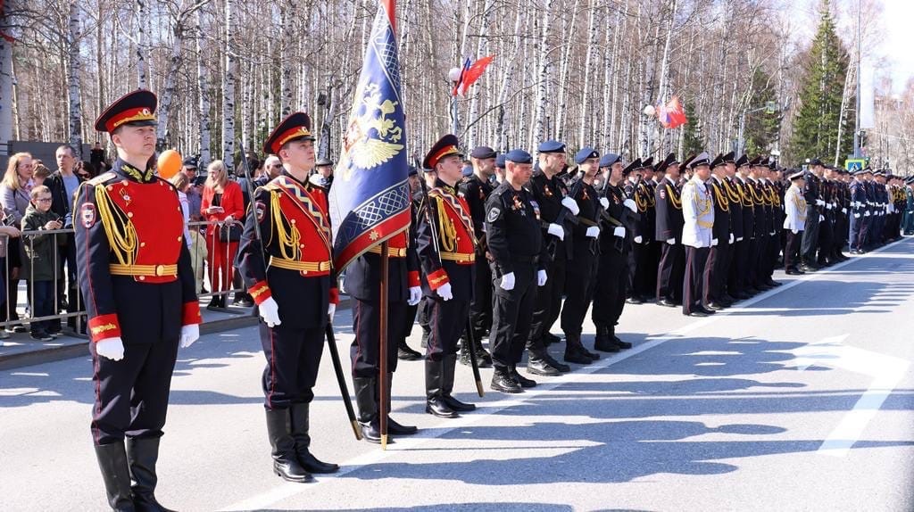 Поздравление начальника УМВД России по ХМАО - Югре генерал-майора полиции Дамира Сатретдинова с Днем сотрудника органов внутренних дел!