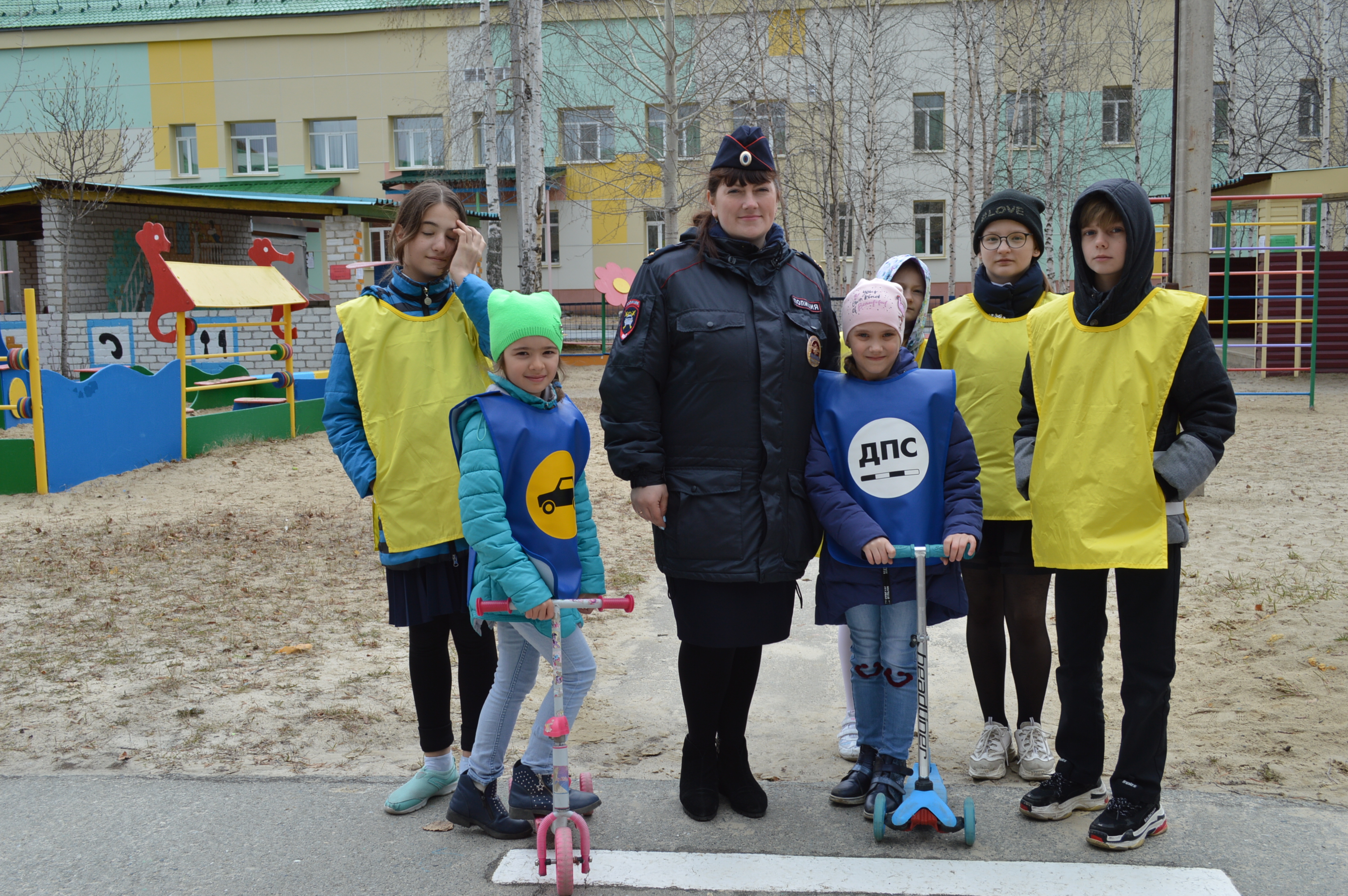 Белоярские полицейские посетили воспитанников детского сада
