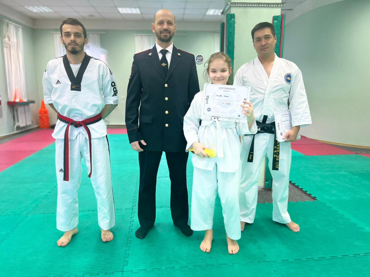 Аттестацию юных спортсменов Белоярского возглавил старший лейтенант полиции Ростислав Яковлев 