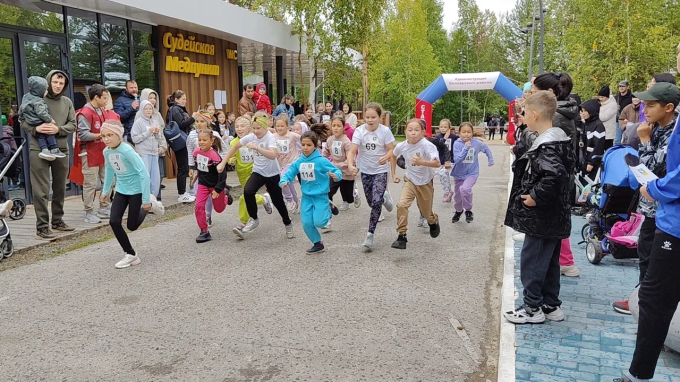 КРАСОТА СРЕДИ БЕГУЩИХ