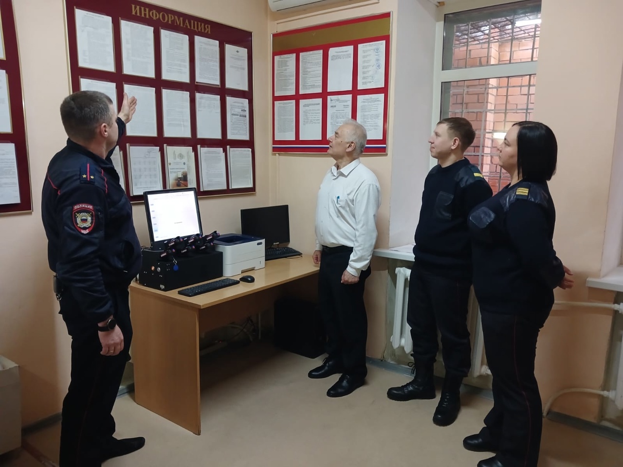 В Белоярском общественники с проверкой побывали в изоляторе временного содержания