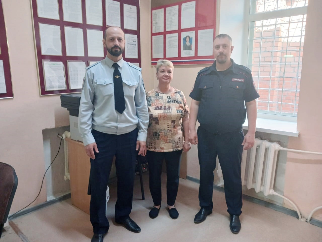 Общественники в Белоярском проверили работу изолятора временного содержания