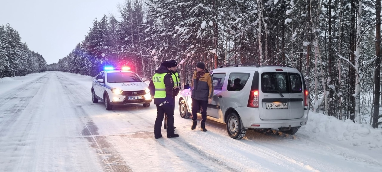 Сотрудники Госавтоинспекция Белоярского района продолжают проводить профилактические беседы с водителями