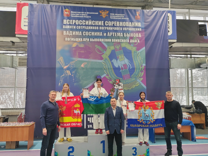 ЗОЛОТО ПО РУКОПАШНОМУ БОЮ