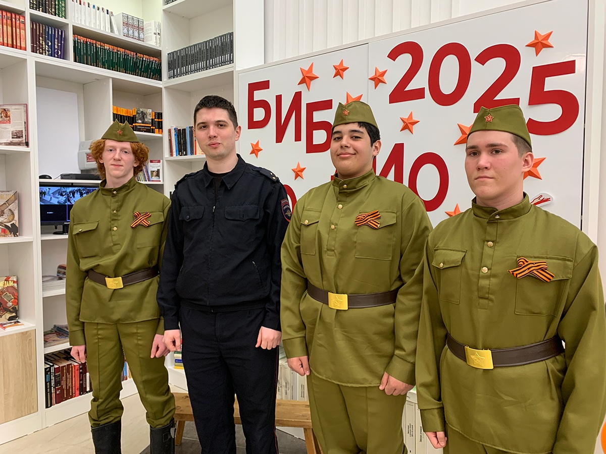 В Белоярском общественники и инспекторы ОДН поддержали мероприятия Библионочи