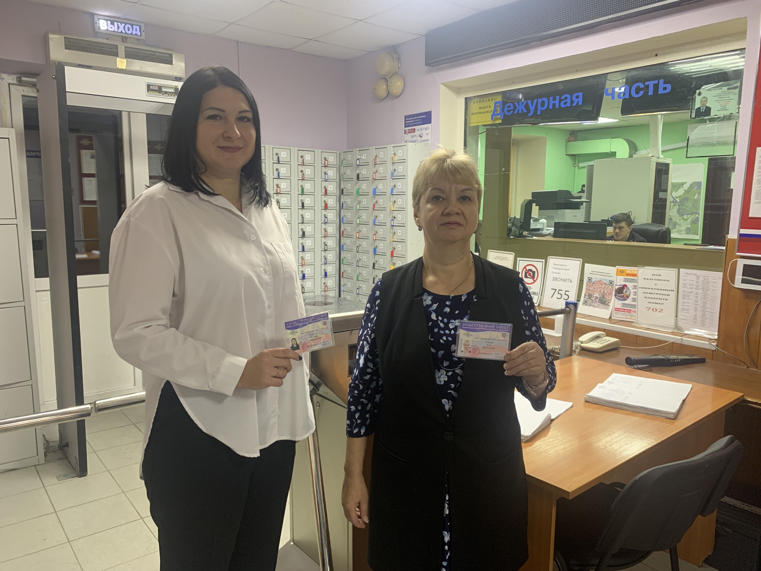 25 октября 2022 Общественники в Белоярском проверили доступность Отдела полиции и Дежурной части